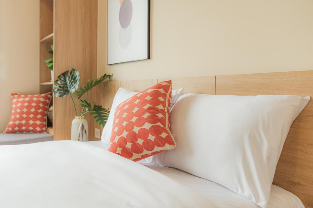 9Trip Stay In Soho Residence - 3 Bedrooms Apartment In District 1, Next To Bui Vien Walking Street - Free Saigon Nightlife Walking Tour Ho Chi Minh-Byen Eksteriør billede