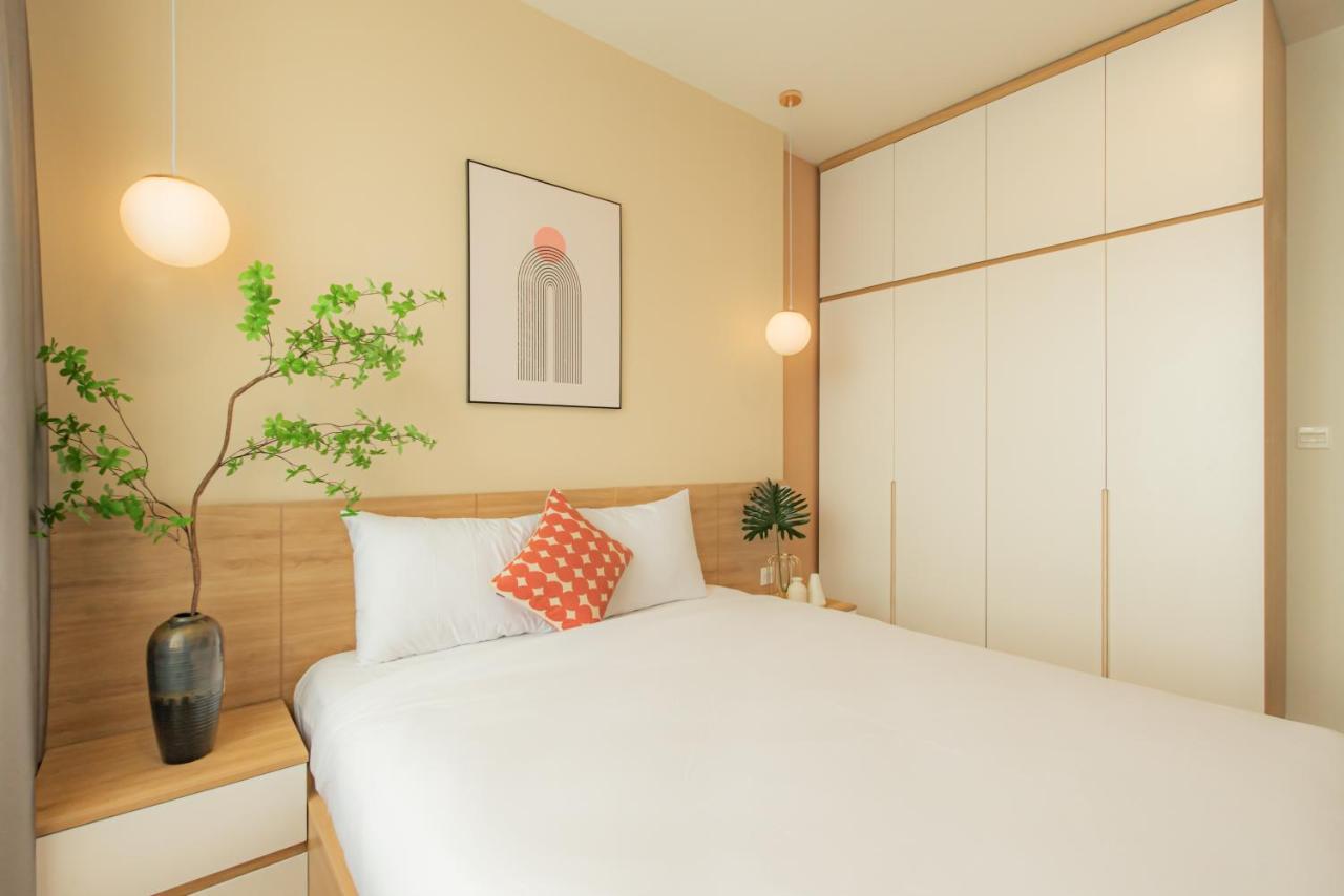 9Trip Stay In Soho Residence - 3 Bedrooms Apartment In District 1, Next To Bui Vien Walking Street - Free Saigon Nightlife Walking Tour Ho Chi Minh-Byen Eksteriør billede