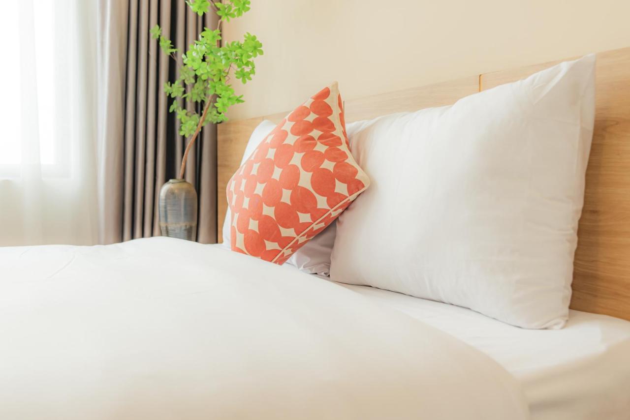 9Trip Stay In Soho Residence - 3 Bedrooms Apartment In District 1, Next To Bui Vien Walking Street - Free Saigon Nightlife Walking Tour Ho Chi Minh-Byen Eksteriør billede