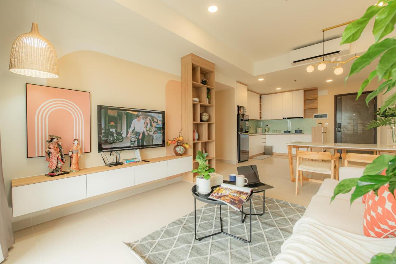 9Trip Stay In Soho Residence - 3 Bedrooms Apartment In District 1, Next To Bui Vien Walking Street - Free Saigon Nightlife Walking Tour Ho Chi Minh-Byen Eksteriør billede