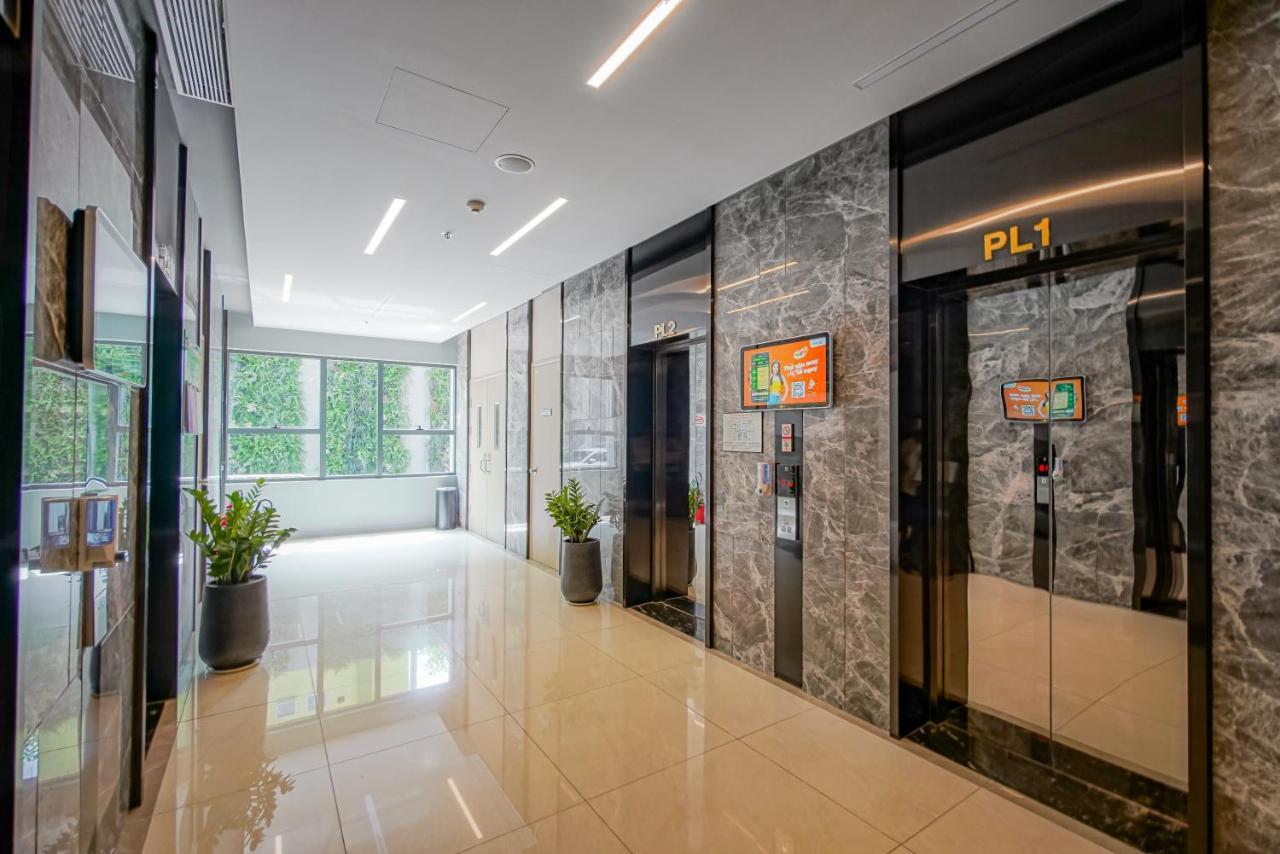 9Trip Stay In Soho Residence - 3 Bedrooms Apartment In District 1, Next To Bui Vien Walking Street - Free Saigon Nightlife Walking Tour Ho Chi Minh-Byen Eksteriør billede